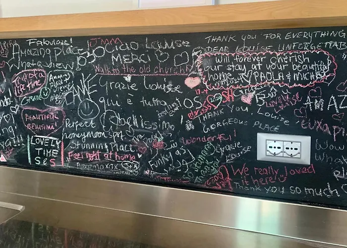 Romantic & Private Villa